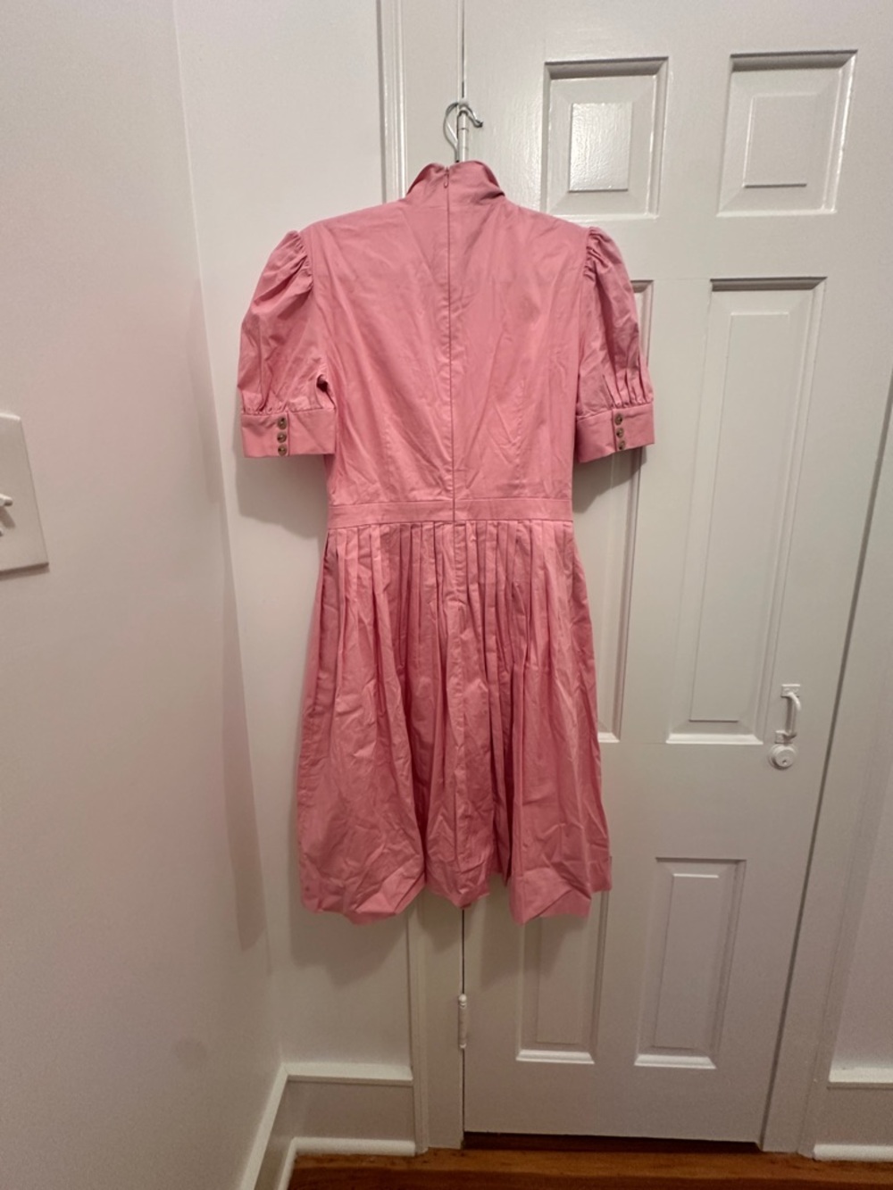 Gal Meets Glam Pink Bow-Neck Puff Sleeve Dress - Picture 9 of 10